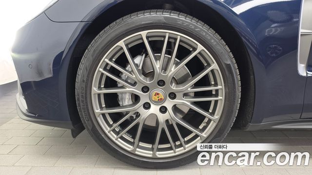 Porsche Panamera 2.9 AWD Platinum Edition — пробег 43 886 км — фото 5 из 5