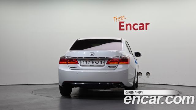 Honda Accord из Кореи Encar