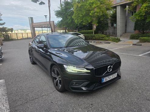 Volvo S60 T5 Inscroption — пробег 46 000 км — фото 2 из 5
