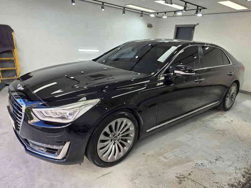 Genesis EQ900 3.3 T-GDI AWD Prestige — пробег 260 500 км — фото 3 из 5