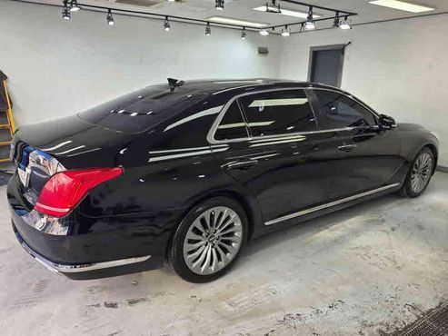 Genesis EQ900 3.3 T-GDI AWD Prestige — пробег 260 500 км — фото 5 из 5