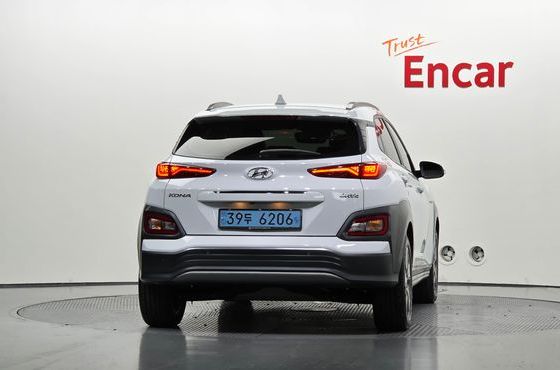 Hyundai Kona Premium — пробег 67 926 км — фото 4 из 5