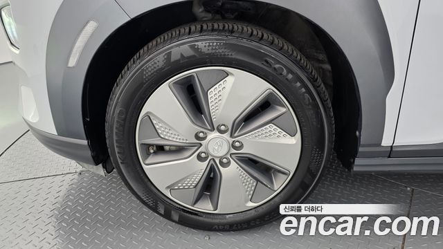 Hyundai Kona из Кореи Encar