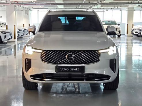 Volvo XC90 T8 Ultra Bright Hybrid — пробег 385 км — фото 3 из 5