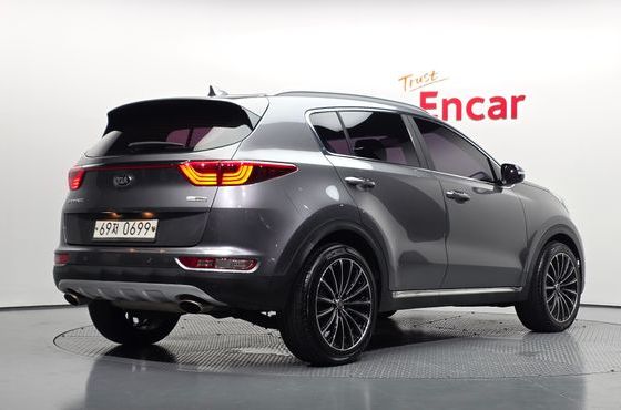 Kia Sportage Diesel 2WD Noblesse — пробег 261 343 км — фото 2 из 5