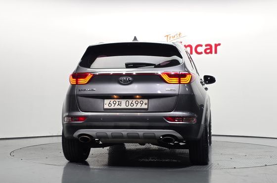 Kia Sportage Diesel 2WD Noblesse — пробег 261 343 км — фото 4 из 5