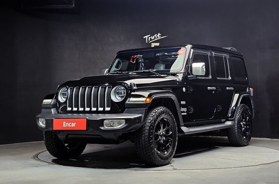 Jeep Wrangler 2.0 Overland Power Top 4Door — пробег 78 867 км — фото 1 из 5
