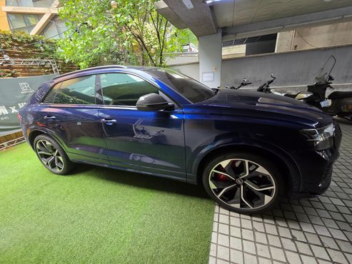 Audi RSQ8 4.0 TFSI Quattro — пробег 23 400 км — фото 3 из 5