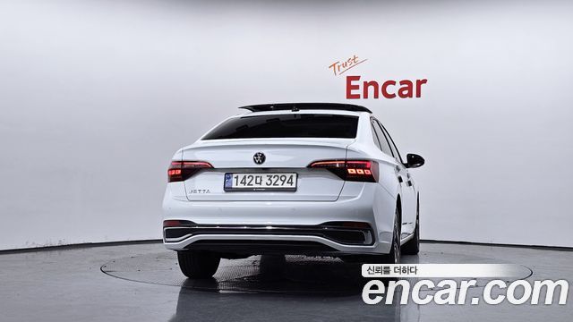Volkswagen Jetta из Кореи Encar