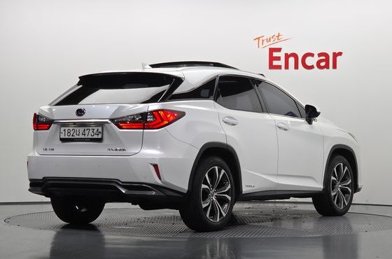 Lexus RX Executive — пробег 92 503 км — фото 2 из 5