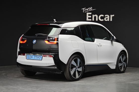 BMW i3 LUX — пробег 84 151 км — фото 2 из 5