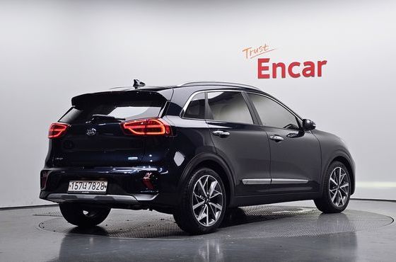 Kia Niro 1.6 HEV Noblesse Special — пробег 100 265 км — фото 2 из 5