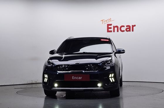 Kia Niro 1.6 HEV Noblesse Special — пробег 100 265 км — фото 3 из 5