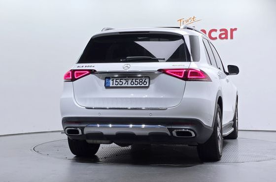 Mercedes-Benz GLE-Class GLE300d 4MATIC — пробег 147 273 км — фото 4 из 5