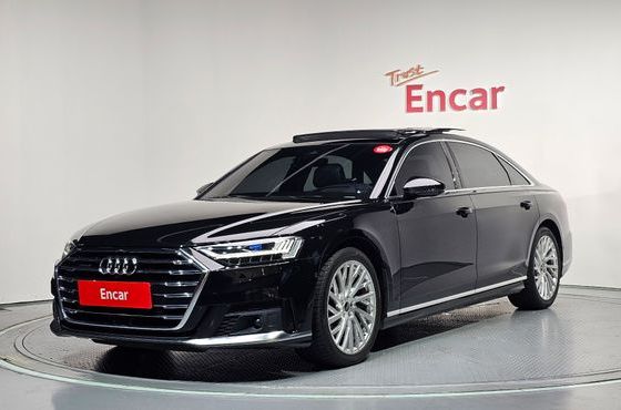 Audi A8 55 TFSI Quattro LWB — пробег 89 971 км — фото 1 из 5