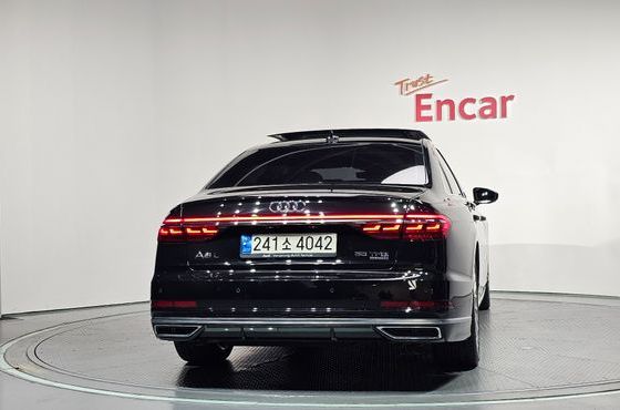 Audi A8 55 TFSI Quattro LWB — пробег 89 971 км — фото 4 из 5