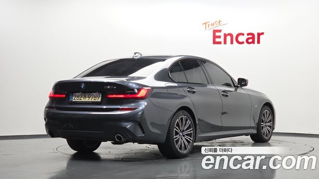 BMW 3-Series из Кореи Encar