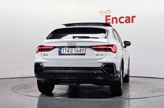 Audi Q3 35 TDI Premium Sportback — пробег 42 092 км — фото 4 из 5