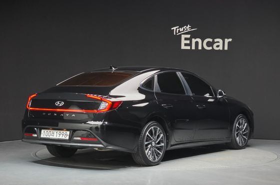 Hyundai Sonata 2.0 Premium — пробег 56 505 км — фото 2 из 5