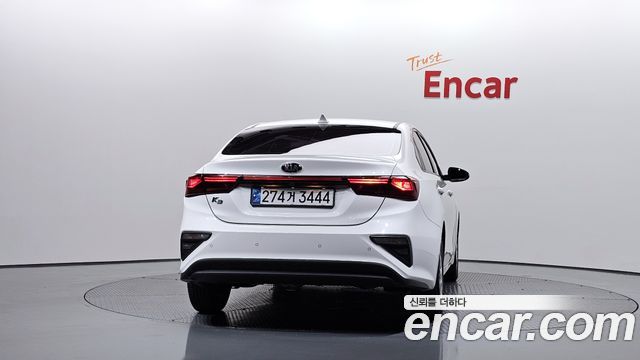 Kia K3 из Кореи Encar