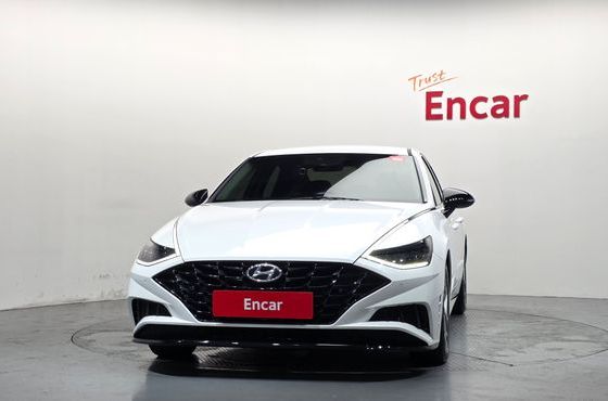 Hyundai Sonata 2.0 Premium Plus — пробег 45 931 км — фото 3 из 5