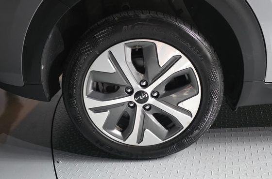 Kia Niro Prestige — пробег 87 639 км — фото 5 из 5