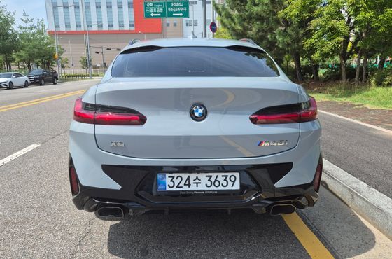BMW X4 xDrive M40i — пробег 5 081 км — фото 4 из 5