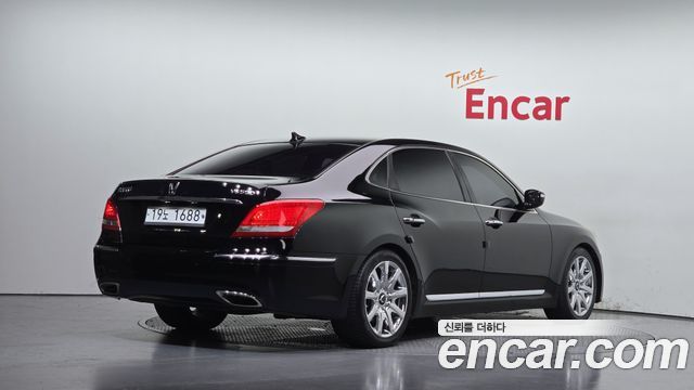 Hyundai Equus 5.0 Structure Change (Bi-Fuel) — пробег 193 608 км — фото 2 из 5