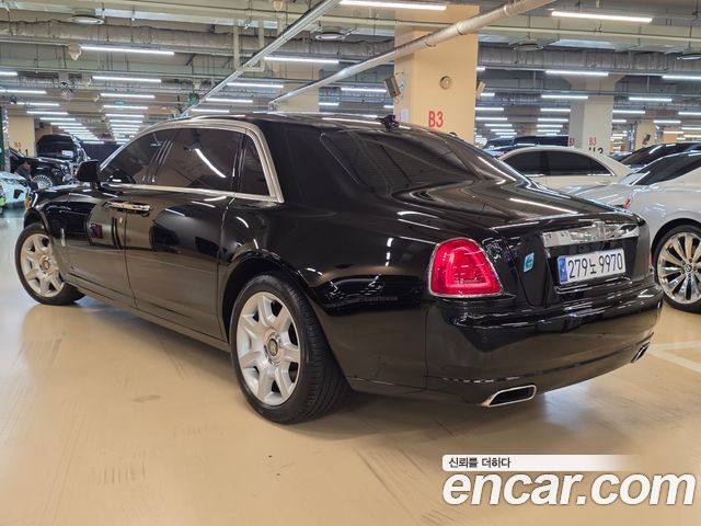 Rolls-Royce Ghost 6.6 EWB V12 — пробег 43 200 км — фото 2 из 5