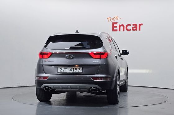 Kia Sportage Diesel 2WD Noblesse Plus — пробег 122 558 км — фото 4 из 5