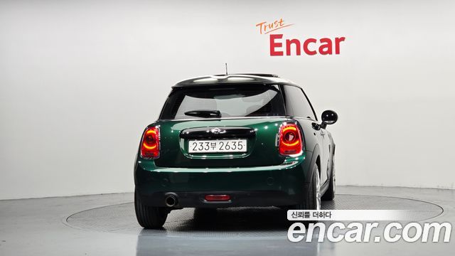Mini Cooper Mid 3rd — пробег 153 466 км — фото 4 из 5