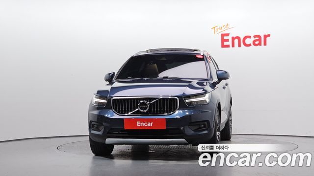 Volvo XC40 B4 Inscription — пробег 34 874 км — фото 3 из 5