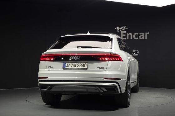 Audi Q8 45 TDI Quattro Premium — пробег 105 233 км — фото 4 из 5