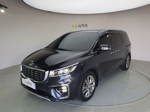 Kia Carnival 9-Seater Noblesse Special — пробег 89 827 км — фото 3 из 5