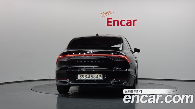 Hyundai Grandeur из Кореи Encar