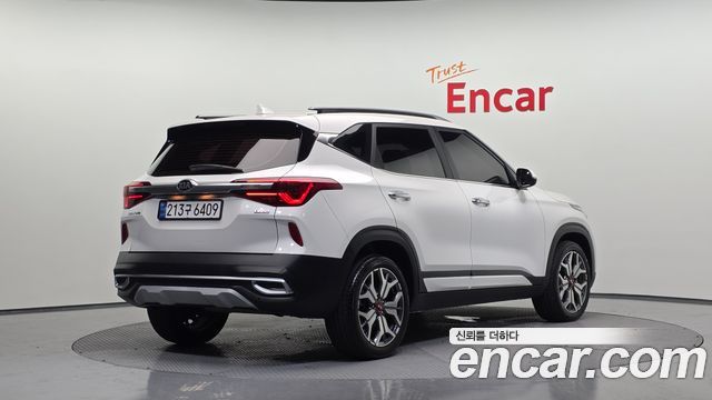Kia Seltos из Кореи Encar