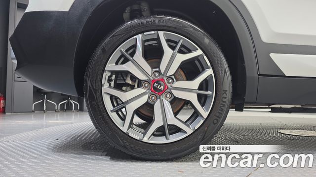 Kia Seltos из Кореи Encar