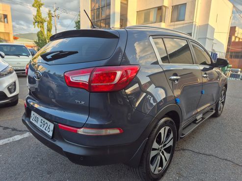 Kia Sportage Diesel 2WD TLX Premium — пробег 184 684 км — фото 4 из 5