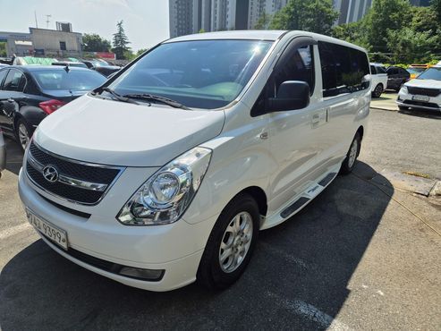 Hyundai Starex 12-Seater Wagon CVX Premium — пробег 149 000 км — фото 5 из 5