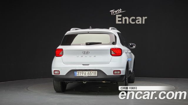Hyundai Venue из Кореи Encar