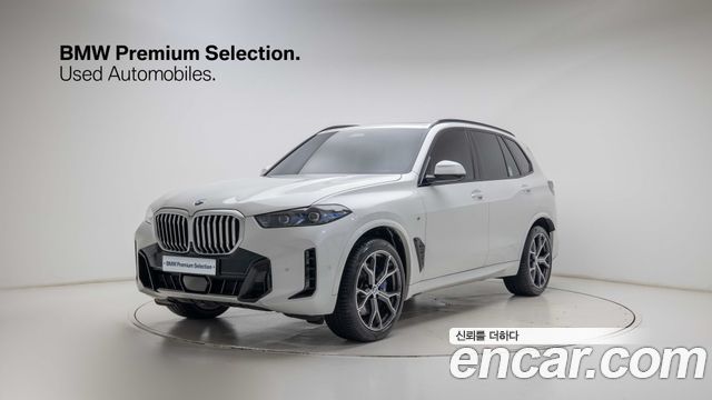 BMW X5 xDrive 40i M Sport — пробег 4 575 км — фото 1 из 5