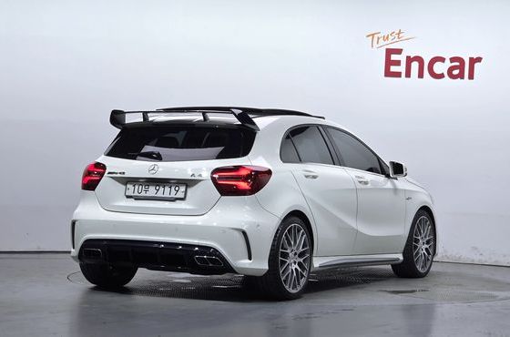 Mercedes-Benz A-Class A45 AMG 4MATIC — пробег 53 933 км — фото 2 из 5