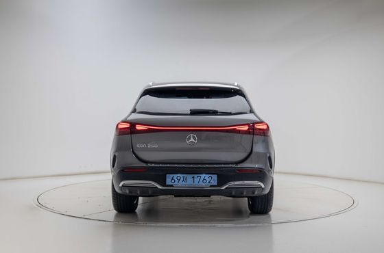 Mercedes-Benz EQA EQA250 AMG Line — пробег 2 266 км — фото 4 из 5