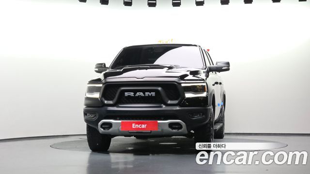 Dodge Ram Pick Up 5.7 — пробег 88 006 км — фото 3 из 5