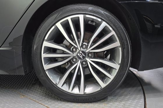 Kia Stinger 2.0 Turbo AWD Platinum — пробег 63 260 км — фото 5 из 5