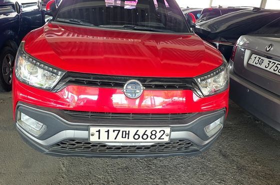 Ssangyong TIBOLI Diesel LX 2WD — пробег 100 000 км — фото 2 из 5