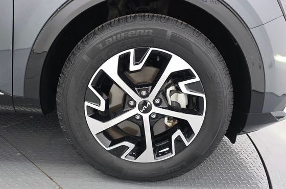 Kia Sportage Signature 4WD — пробег 89 259 км — фото 5 из 5