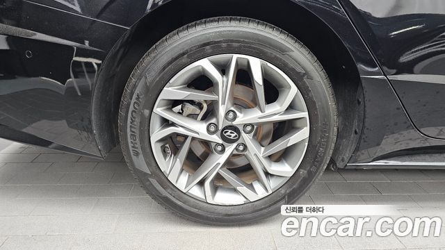 Hyundai Sonata 2.0 Premium Plus — пробег 102 306 км — фото 5 из 5