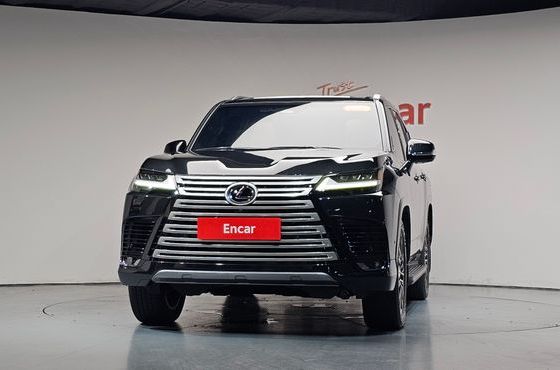 Lexus LX 700h Luxury — пробег 1 332 км — фото 3 из 5