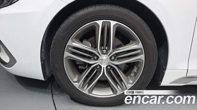 Hyundai Grandeur из Кореи Encar